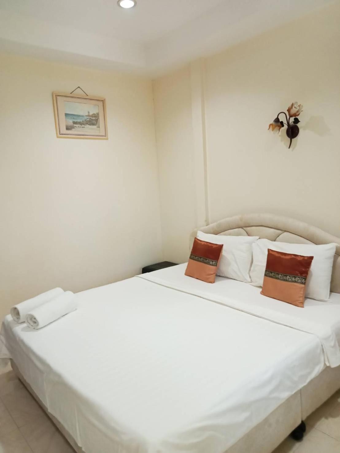 Wattana Bungalow Hotel Nai Yang Ngoại thất bức ảnh