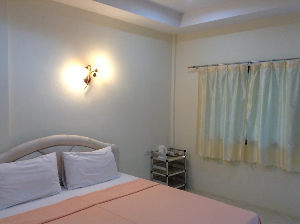 Wattana Bungalow Hotel Nai Yang Phòng bức ảnh