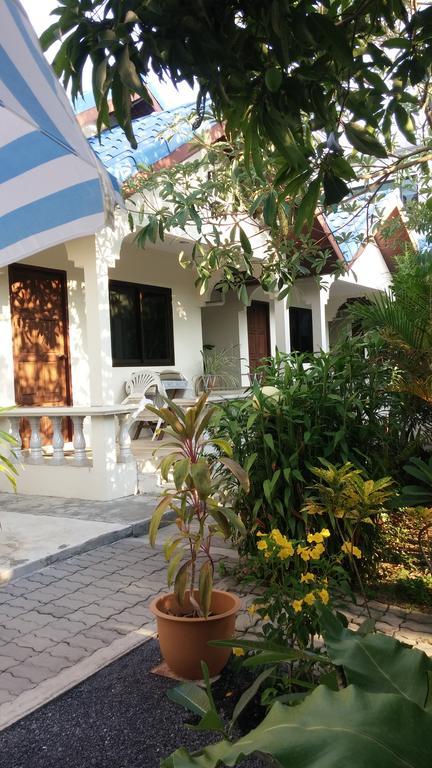 Wattana Bungalow Hotel Nai Yang Ngoại thất bức ảnh